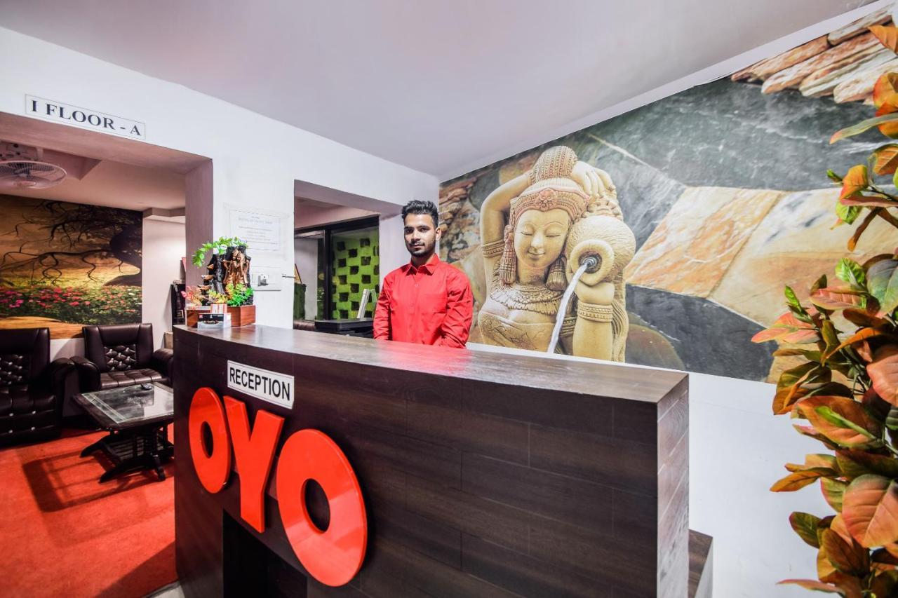 Oyo 23296 Hotel Quality Time Udaipur Exteriör bild